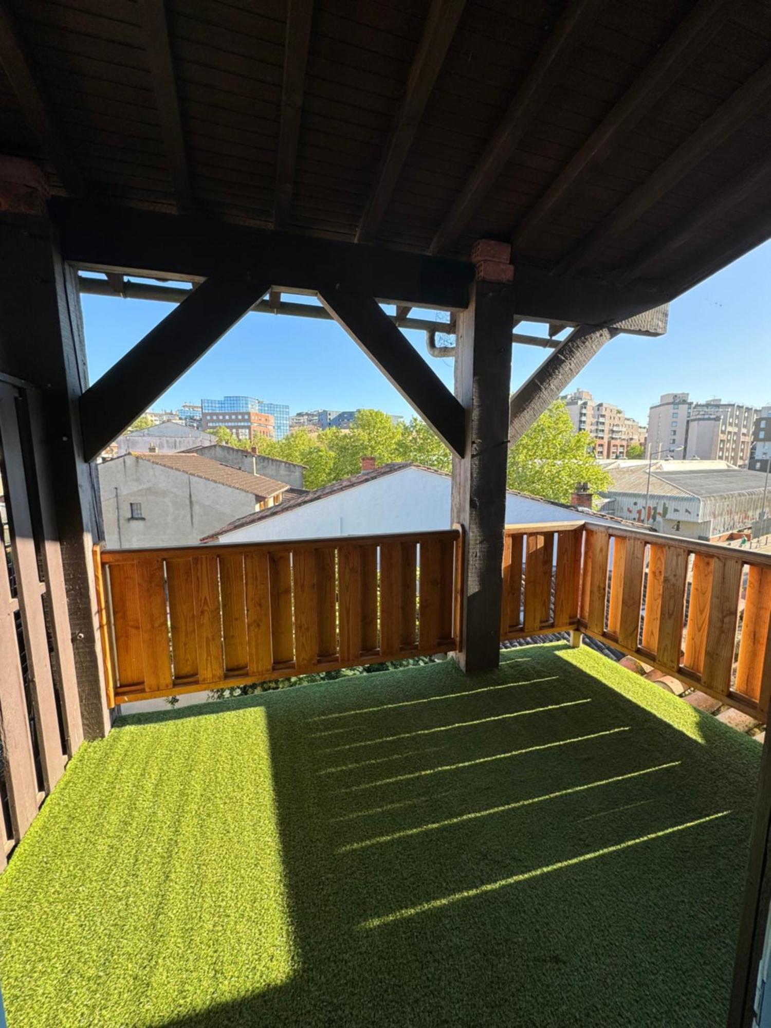 Apartment Joli T3 Duplex Compans Cafarelli